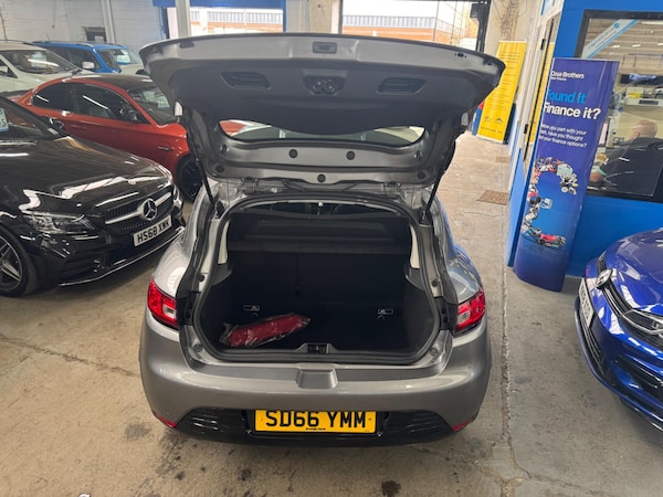 Used Renault Clio 2016 for sale - 73982598: Photo 24