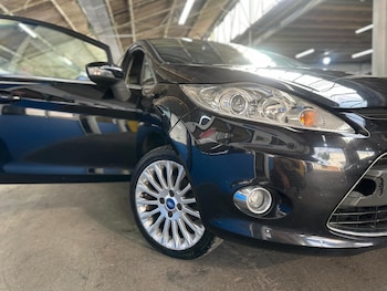 Used Ford Fiesta 2011 for sale - 75377721: Photo