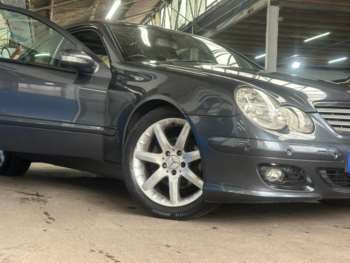 Used Mercedes-Benz C-Class 2006 for sale - 75350993: Photo