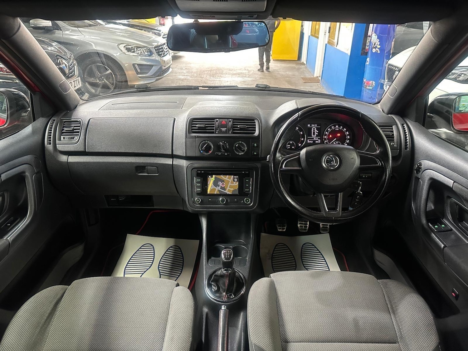 Vehicle 29