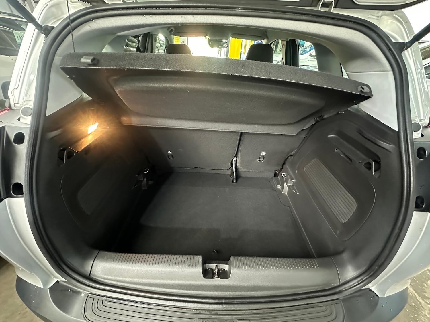 Used Vauxhall Crossland X 2018 for sale - 75839267: Photo 19