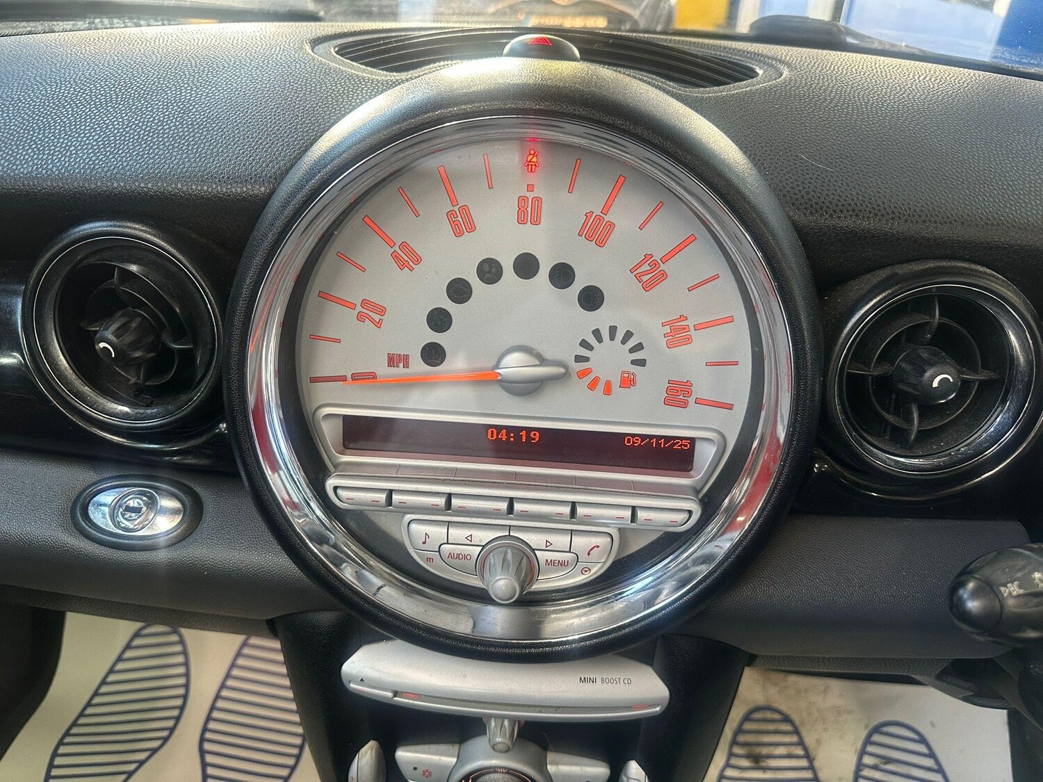 Vehicle 21