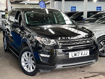 2017 (17) - 2.0 TD4 SE Tech SUV 5dr Diesel Auto 4WD Euro 6 (s/s) (180 ps)