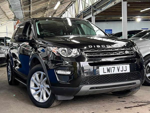 Used Land Rover Discovery Sport 2017 for sale - 75782396: Photo 4