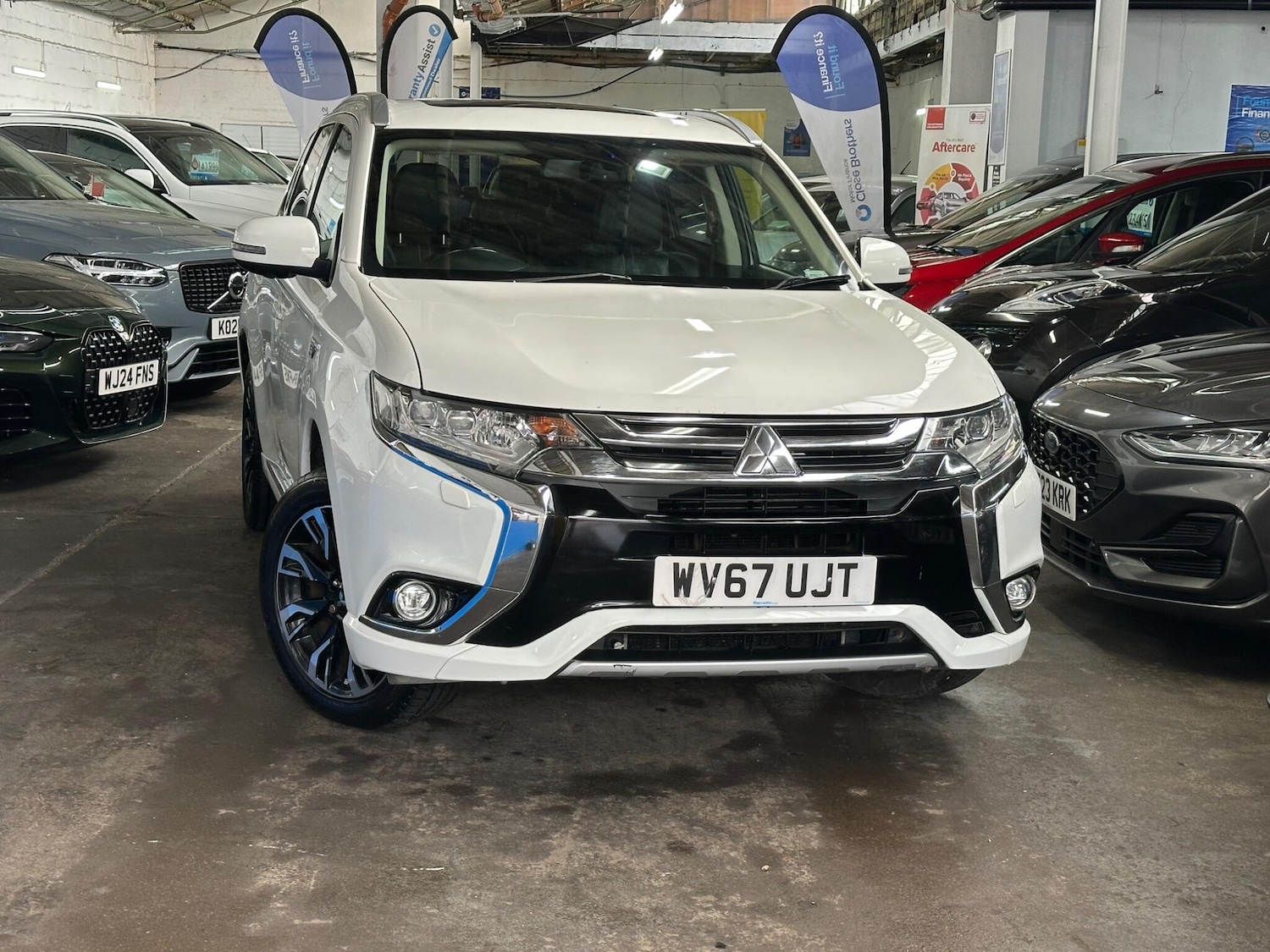 Used Mitsubishi Outlander 2017 for sale - 77695689: Photo 12