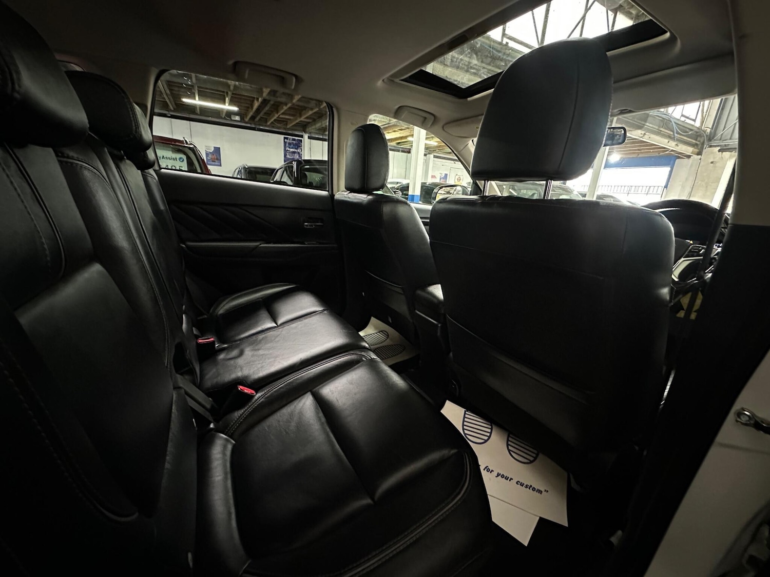 Used Mitsubishi Outlander 2017 for sale - 77695689: Photo 32