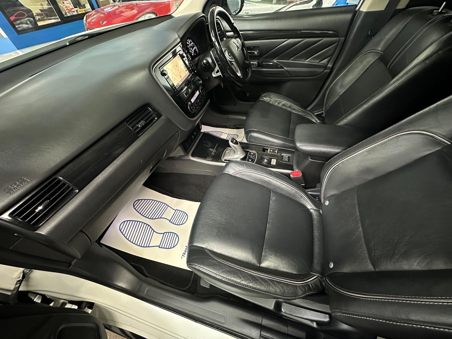 Used Mitsubishi Outlander 2017 for sale - 77695689: Photo 35