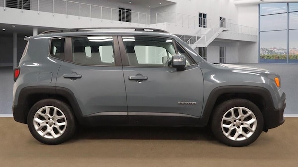 Used Jeep Renegade 2015 for sale - 76259302: Photo 5