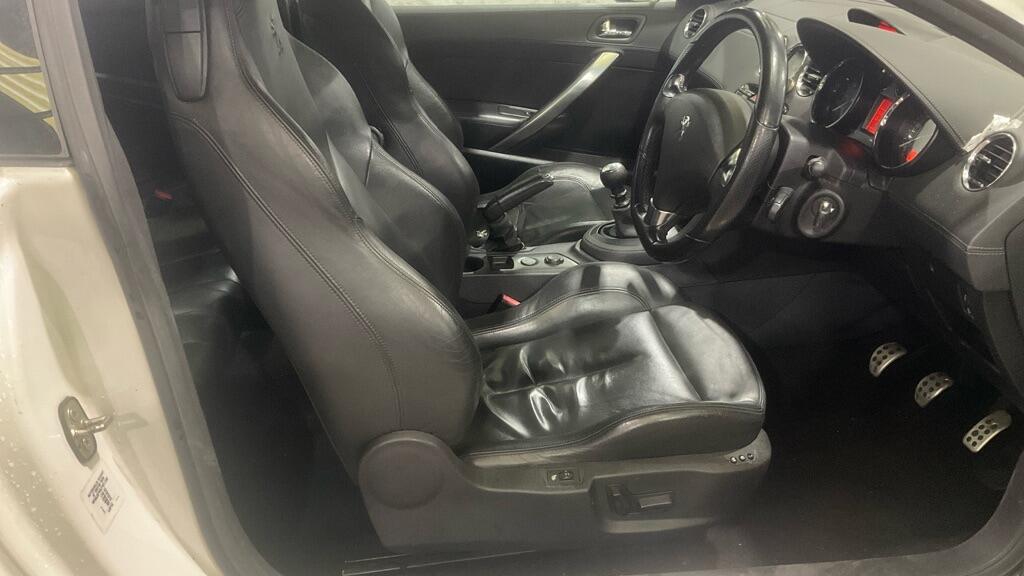 Used Peugeot RCZ 2012 for sale - 77574221: Photo 15