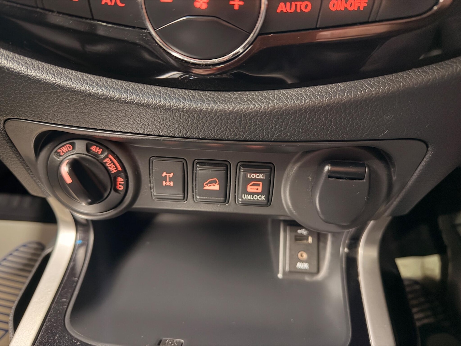 Used Nissan Navara for sale - 77853731: Photo 22