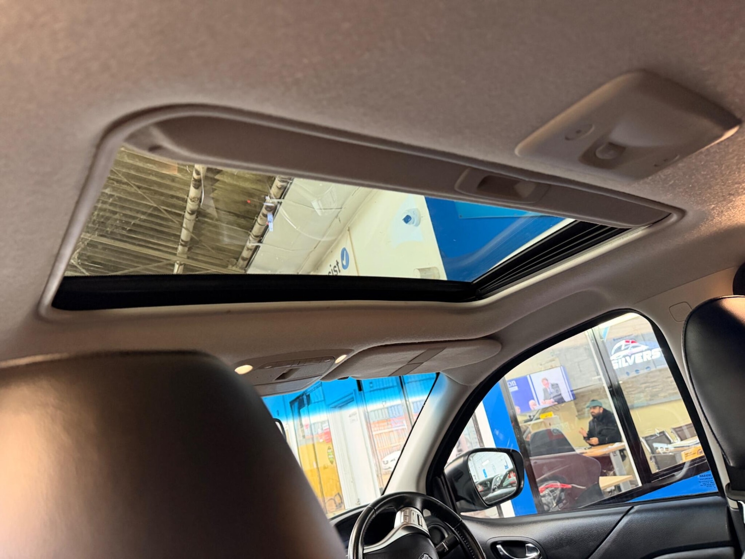 Used Nissan Navara for sale - 77853731: Photo 38