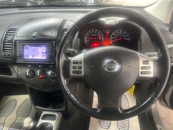Used Nissan Note 2010 for sale - 76239039: Photo