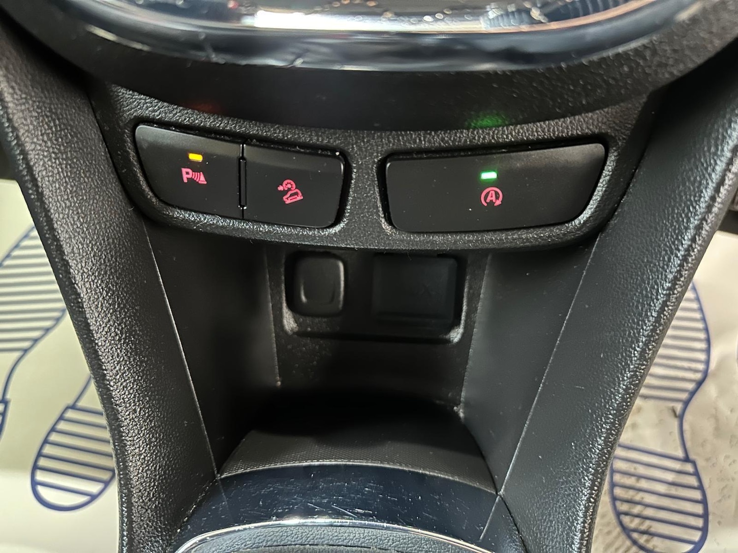 Used Vauxhall Mokka 2015 for sale - 76765529: Photo 23