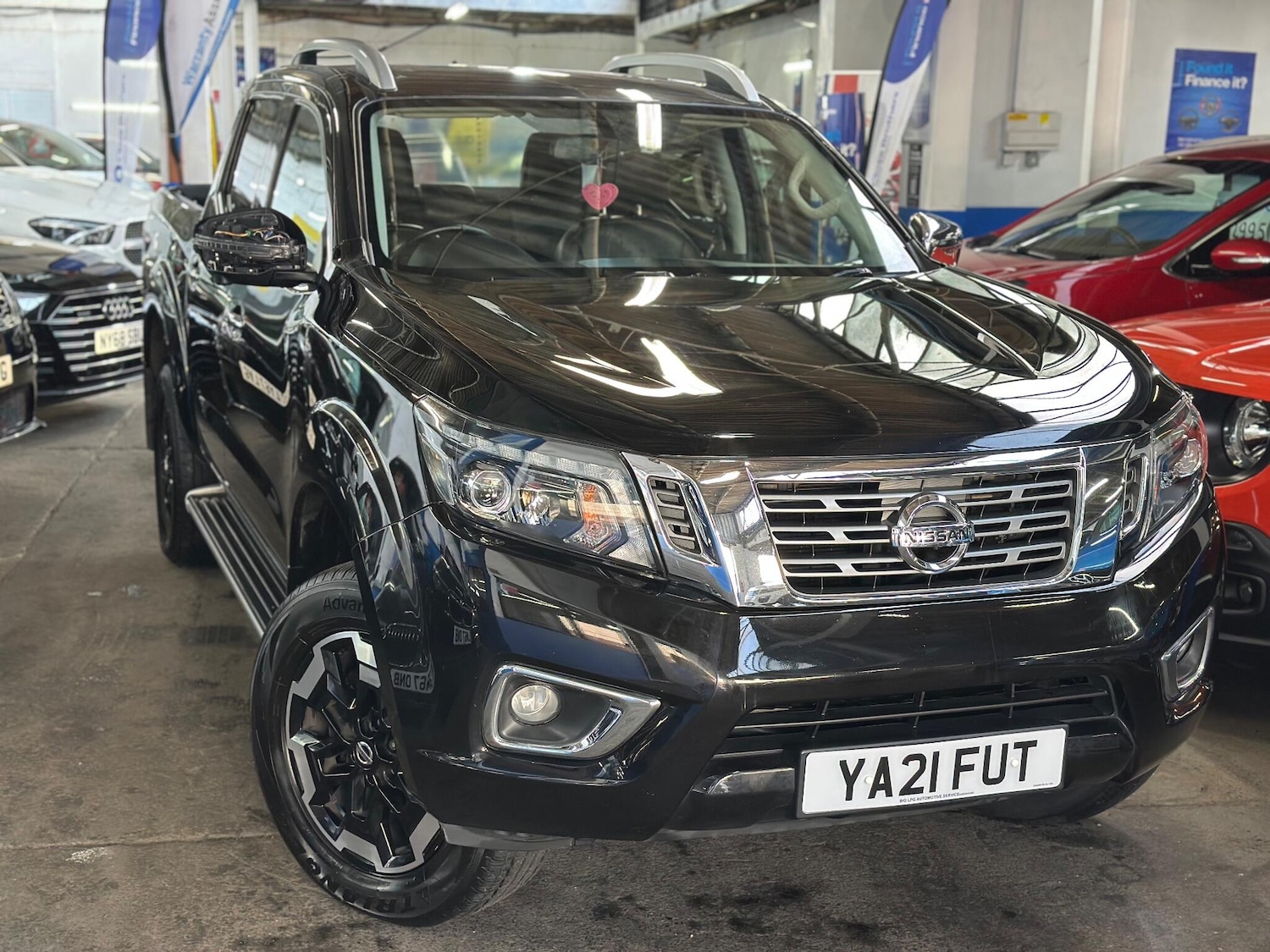 Used Nissan Navara 2021 for sale - 77132017: Photo 9