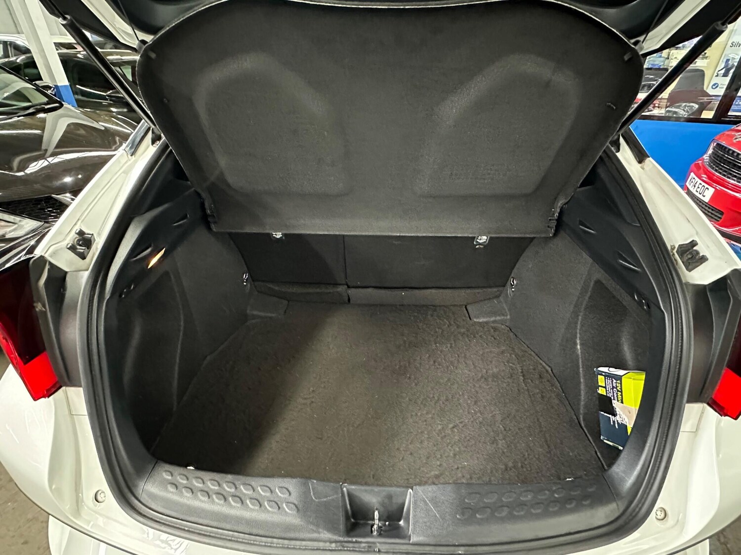 Used Toyota C-HR 2020 for sale - 77722914: Photo 40