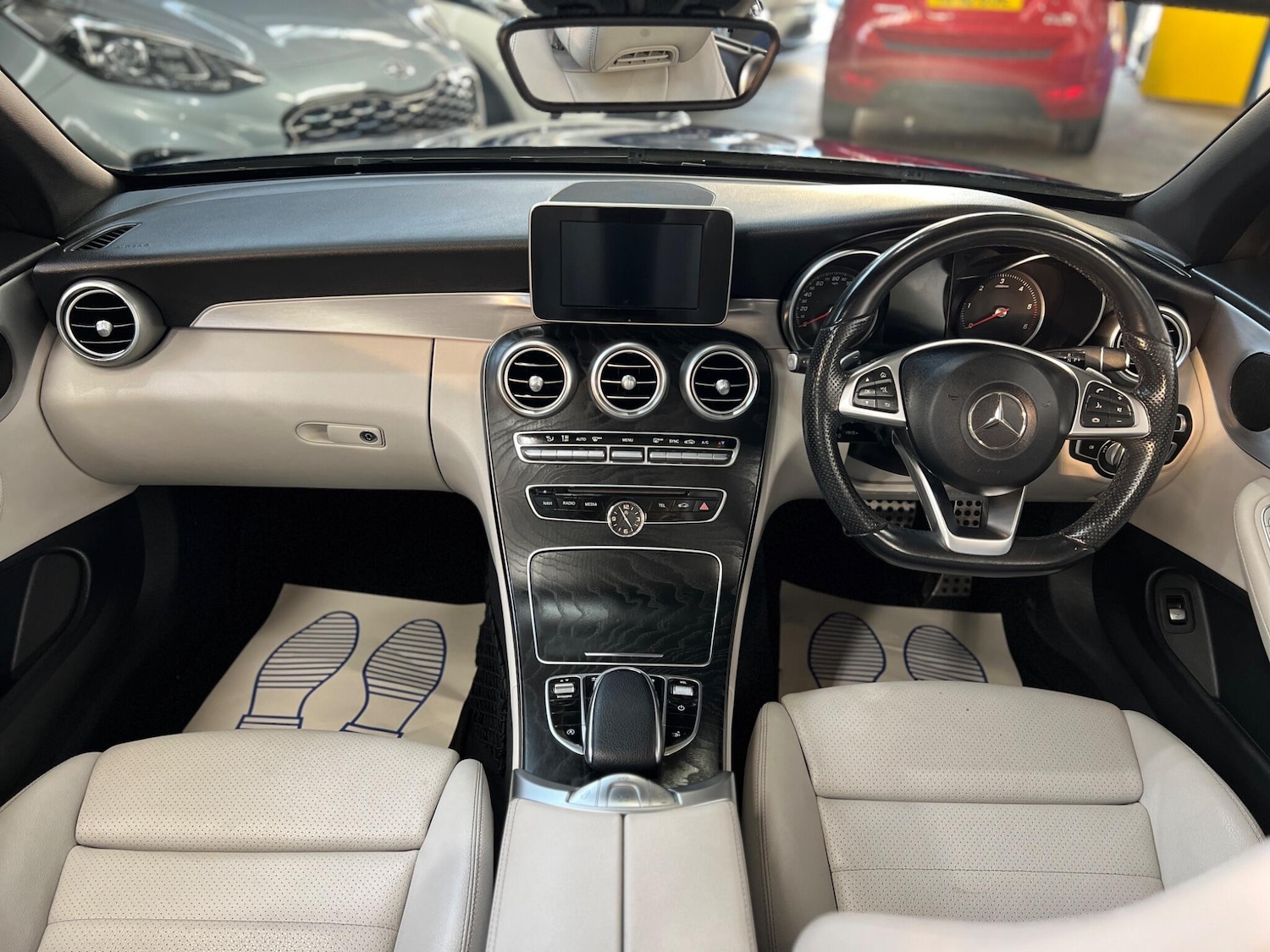 Used Mercedes-Benz C Class 2018 for sale - 77977959: Photo 14