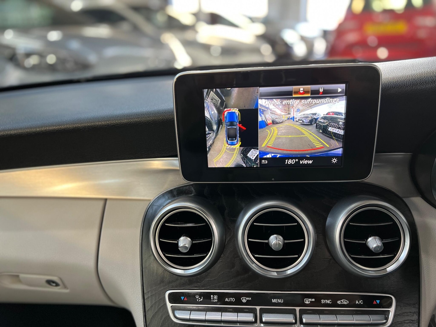 Used Mercedes-Benz C Class 2018 for sale - 77977959: Photo 64