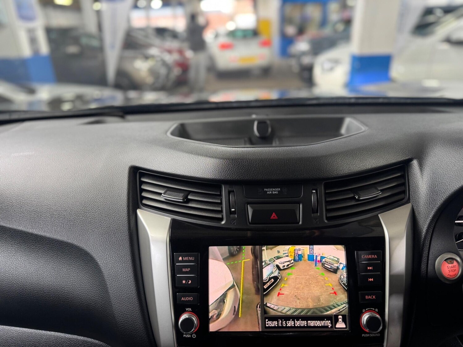 Used Nissan Navara 2021 for sale - 77646402: Photo 17