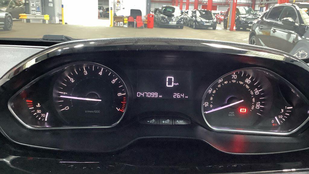 Used Peugeot 208 2016 for sale - 77345093: Photo 16