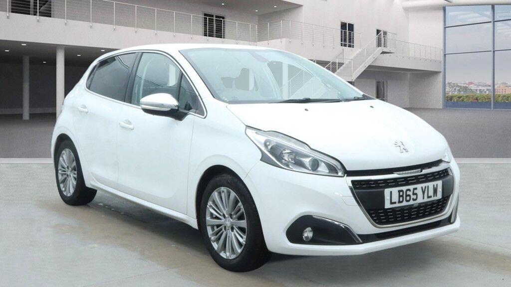 Used Peugeot 208 2016 for sale - 77345093: Photo 7