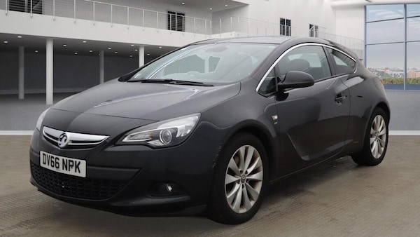 Used Vauxhall Astra GTC 2016 for sale - 76295634: Photo 2