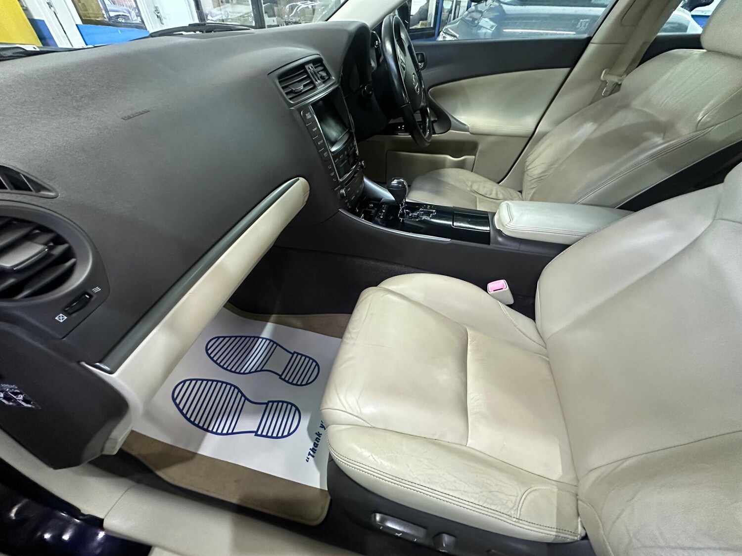 Used Lexus IS 2010 for sale - 77510888: Photo 22