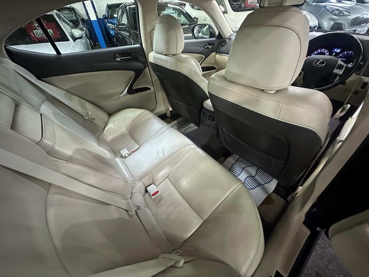 Used Lexus IS 2010 for sale - 77510888: Photo 28