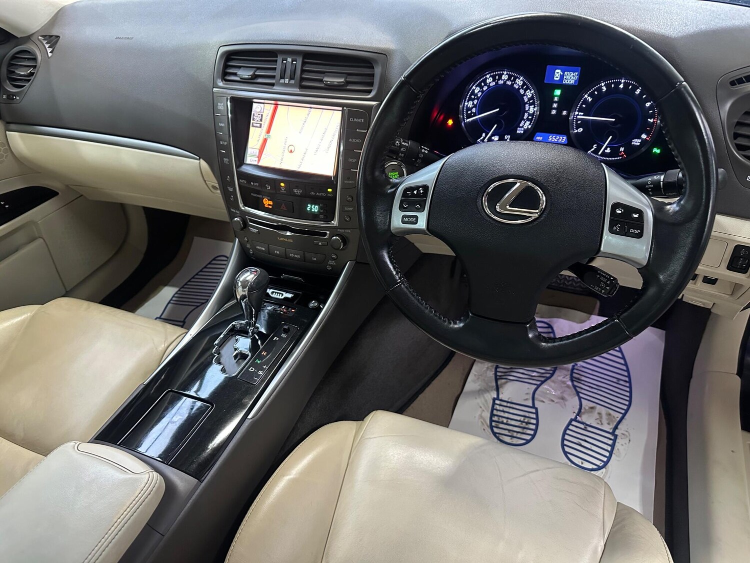 Used Lexus IS 2010 for sale - 77510888: Photo 32
