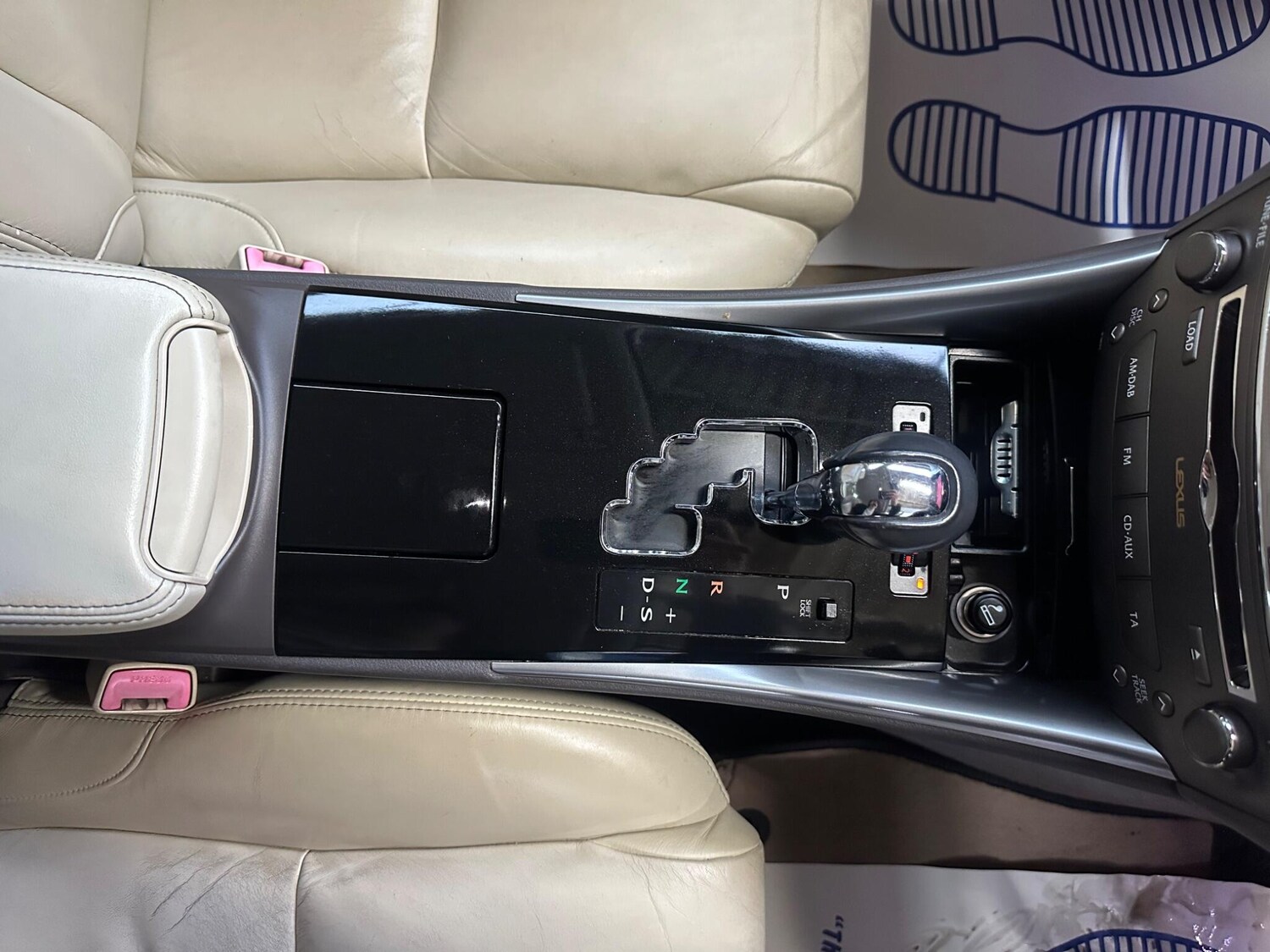 Used Lexus IS 2010 for sale - 77510888: Photo 34