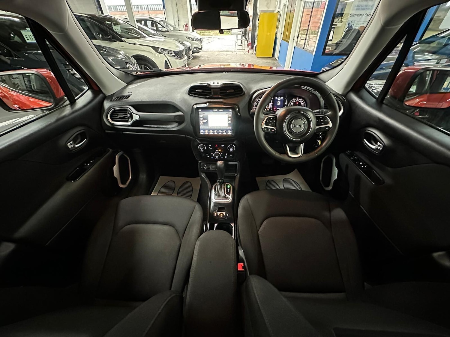 Used Jeep Renegade 2018 for sale - 76990235: Photo 17