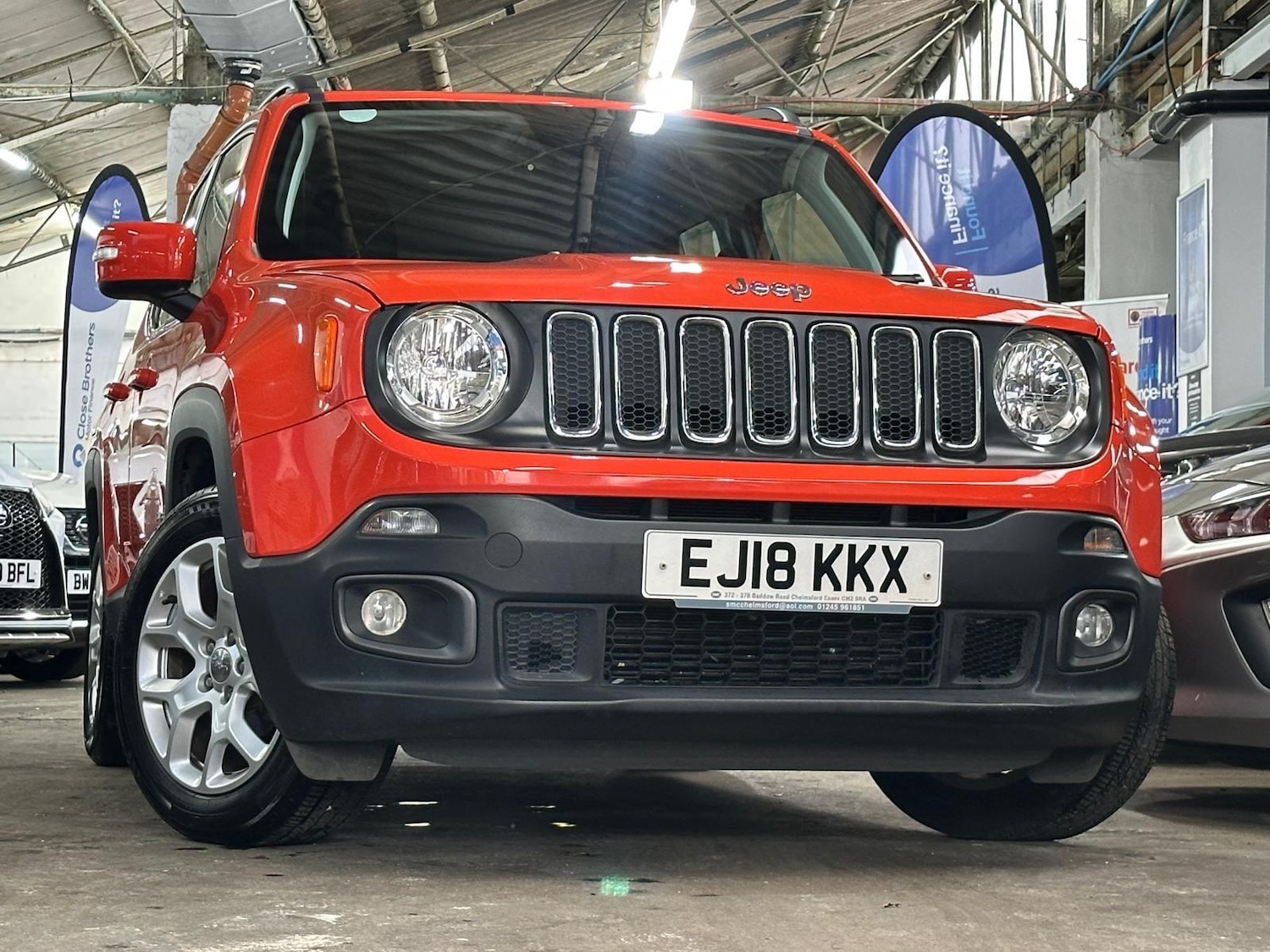 Used Jeep Renegade 2018 for sale - 76990235: Photo 2