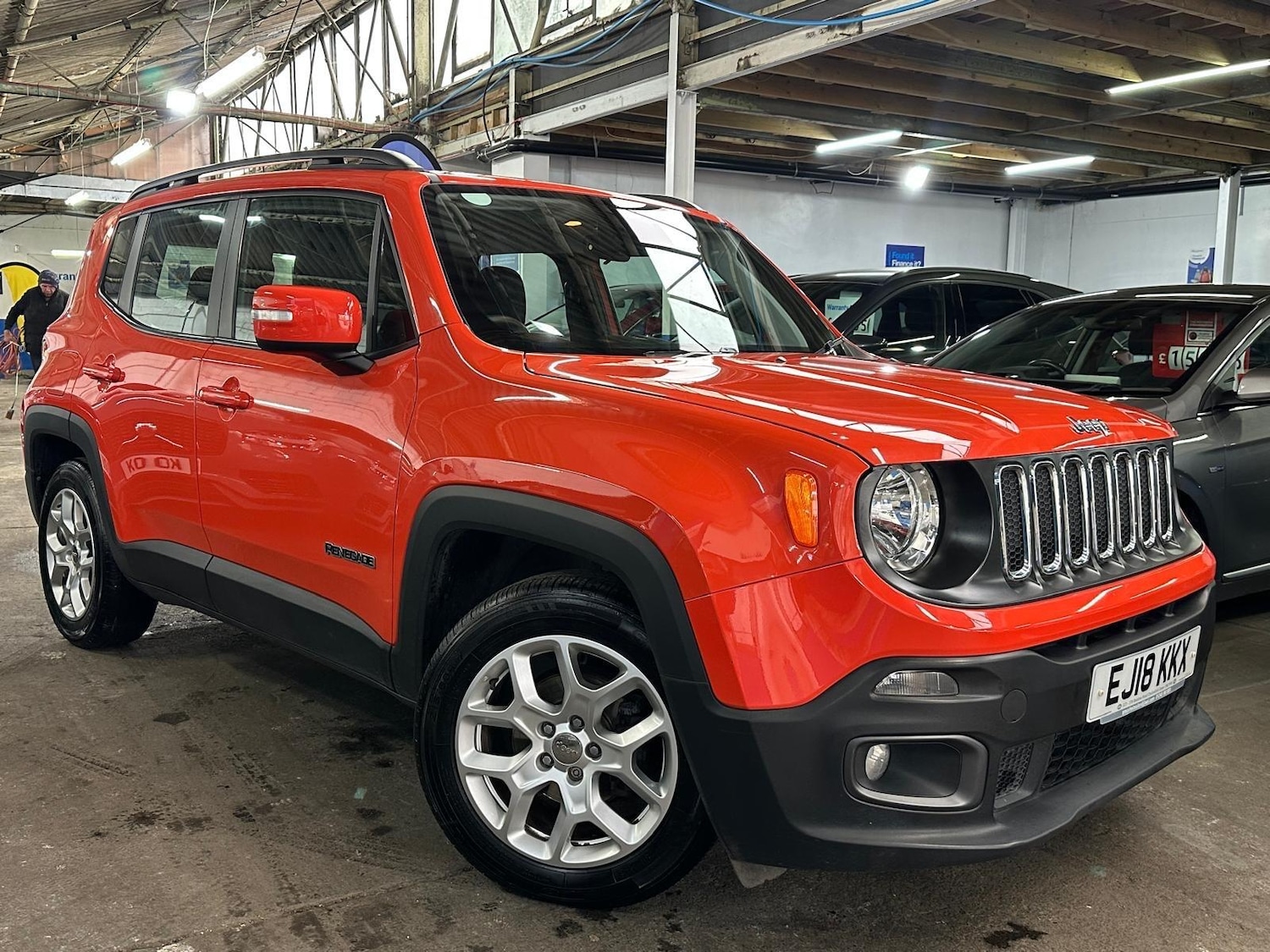 Used Jeep Renegade 2018 for sale - 76990235: Photo 3