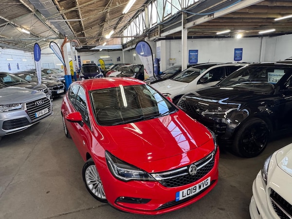 Used Vauxhall Astra 2019 for sale - 74231895: Photo 1