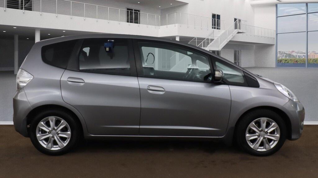 Used Honda Jazz 2011 for sale - 76336765: Photo 5