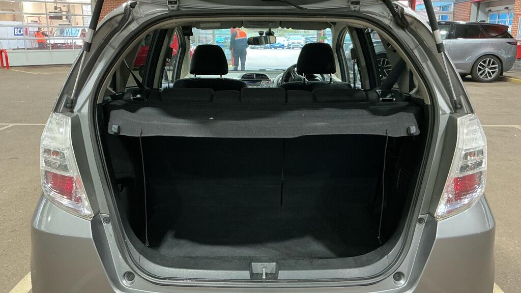 Used Honda Jazz 2011 for sale - 76336765: Photo 7