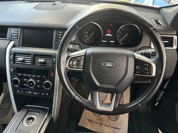 Used Land Rover Discovery Sport 2018 for sale - 75808957: Photo 11