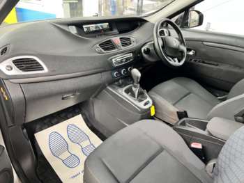 Used Renault Scenic 2009 for sale - 74990804: Photo