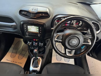 Used Jeep Renegade 2015 for sale - 75977019: Photo