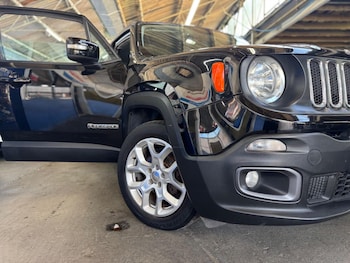 Used Jeep Renegade 2015 for sale - 75977019: Photo