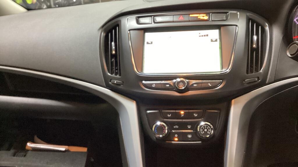 Used Vauxhall Zafira Tourer 2017 for sale - 76307551: Photo 11