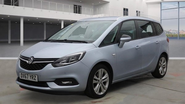 Used Vauxhall Zafira 2017 for sale - 76307551: Photo 2