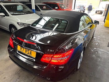 Used Mercedes-Benz E Class 2011 for sale - 78636914: Photo