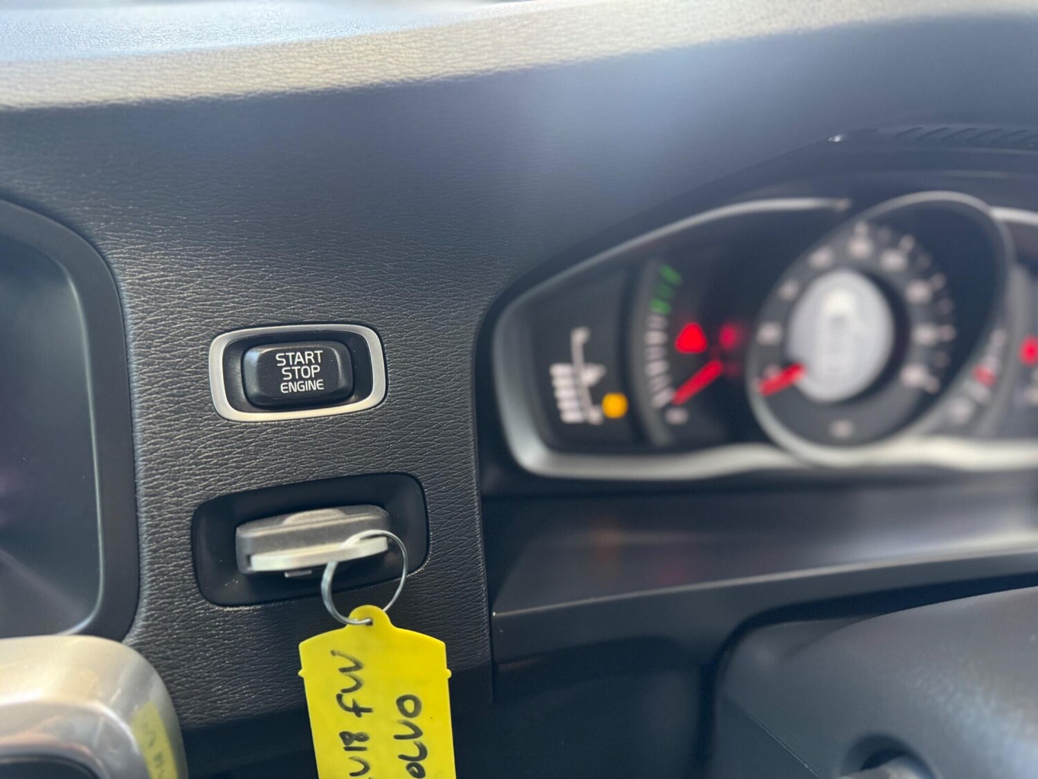 Used Volvo V60 2018 for sale - 78157777: Photo 26