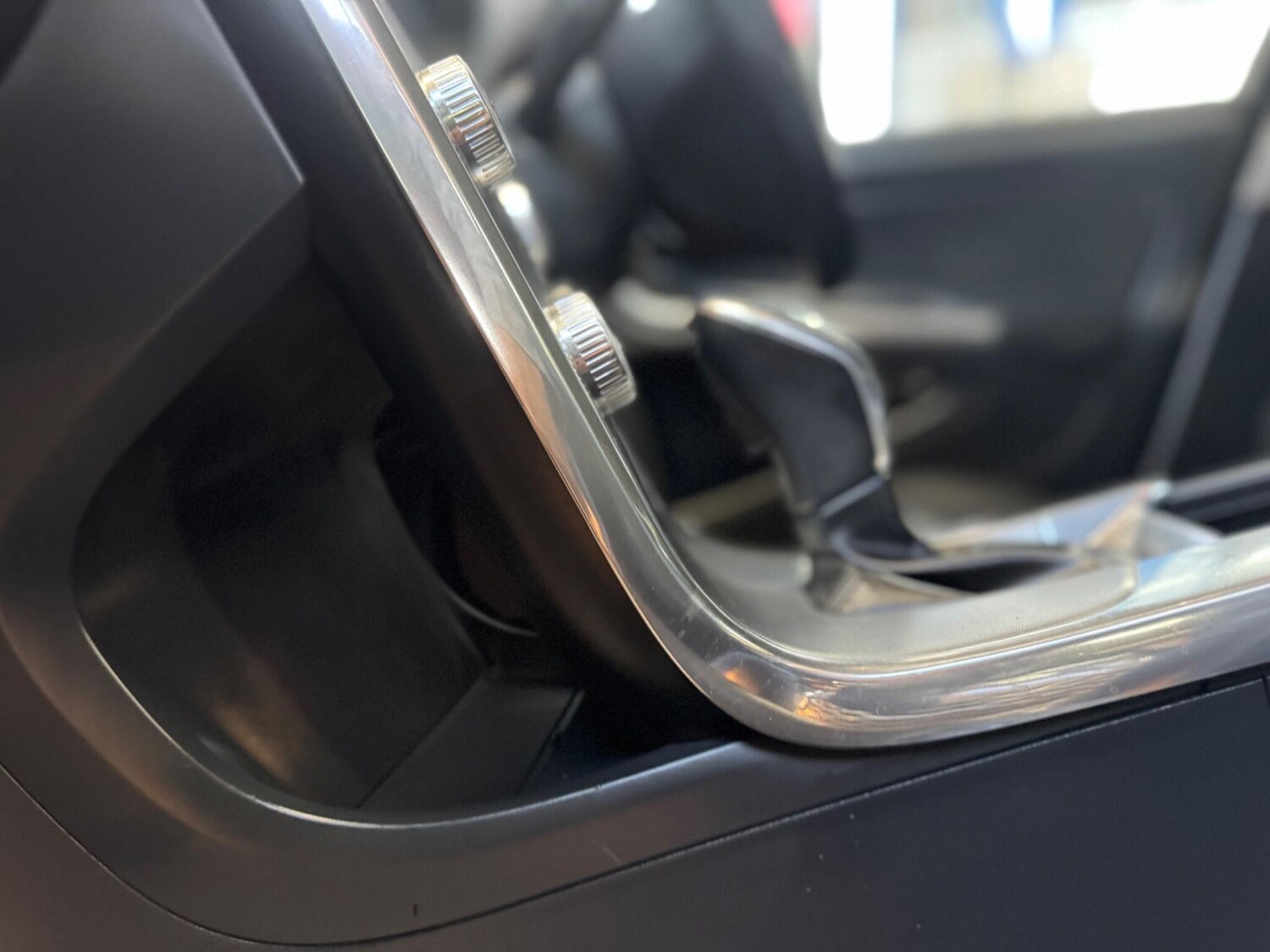 Used Volvo V60 2018 for sale - 78157777: Photo 38