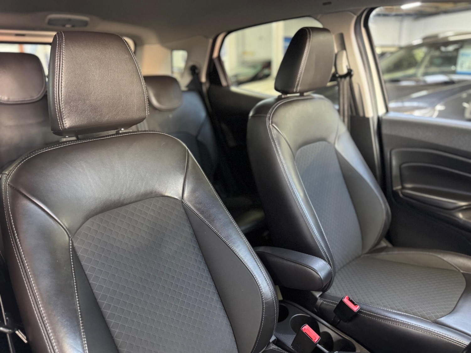 Used Ford Ecosport for sale - 77925348: Photo 24