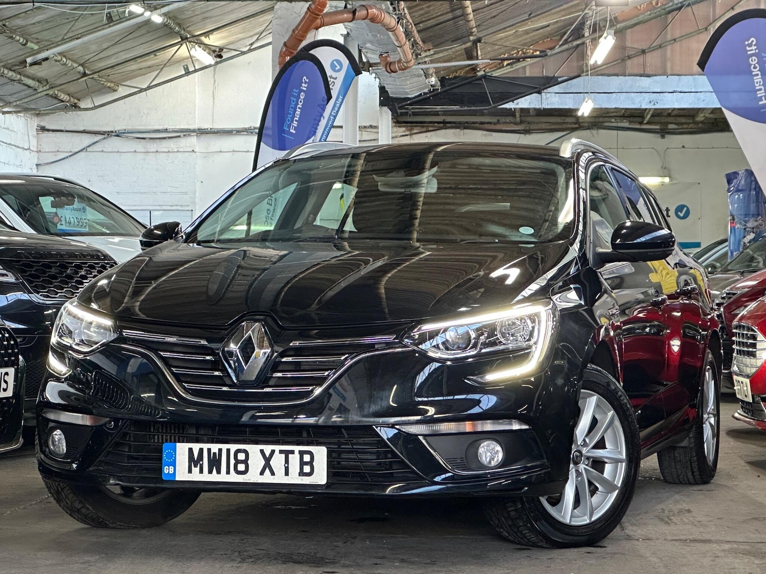 Used Renault Megane 2018 for sale - 77925994: Photo 13