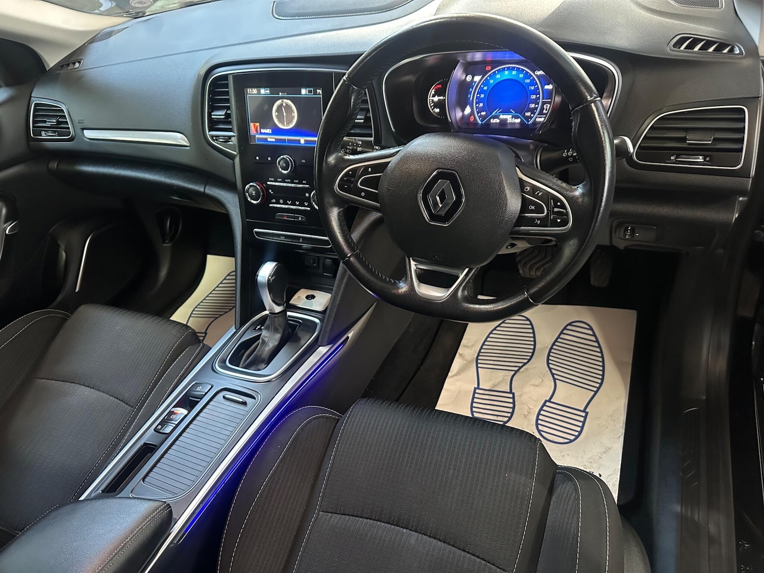 Used Renault Megane 2018 for sale - 77925994: Photo 19