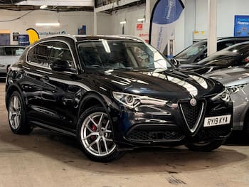 Used Alfa Romeo Stelvio 2019 for sale - 79726205: Photo