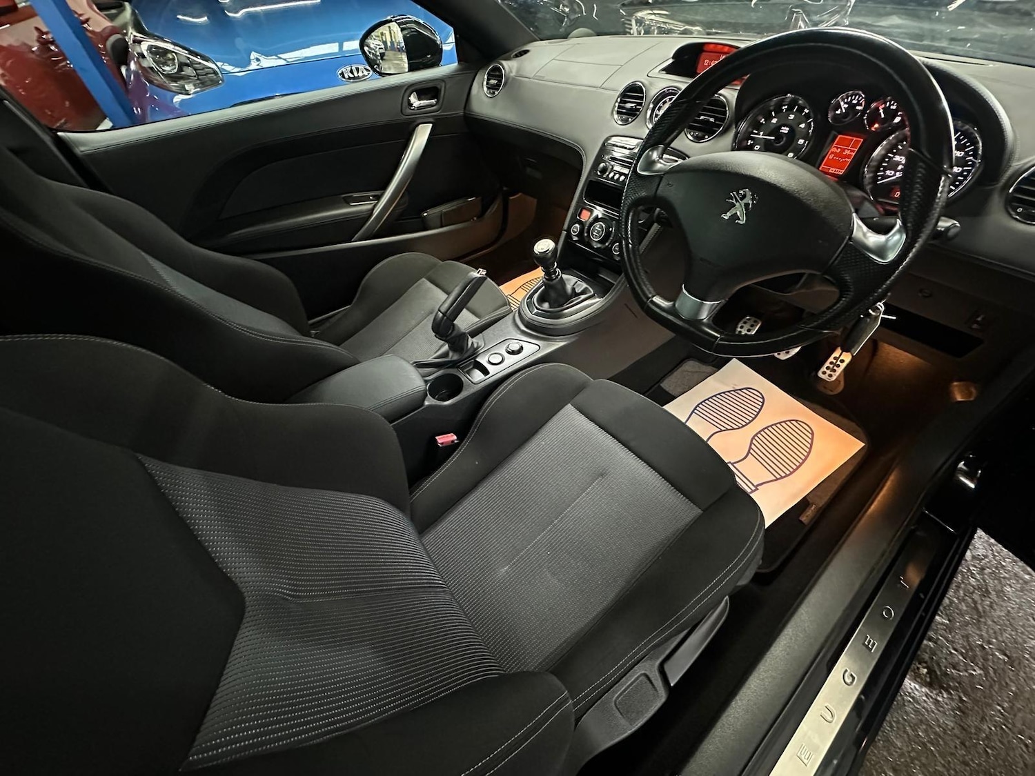 Used Peugeot RCZ 2013 for sale - 76802299: Photo 18