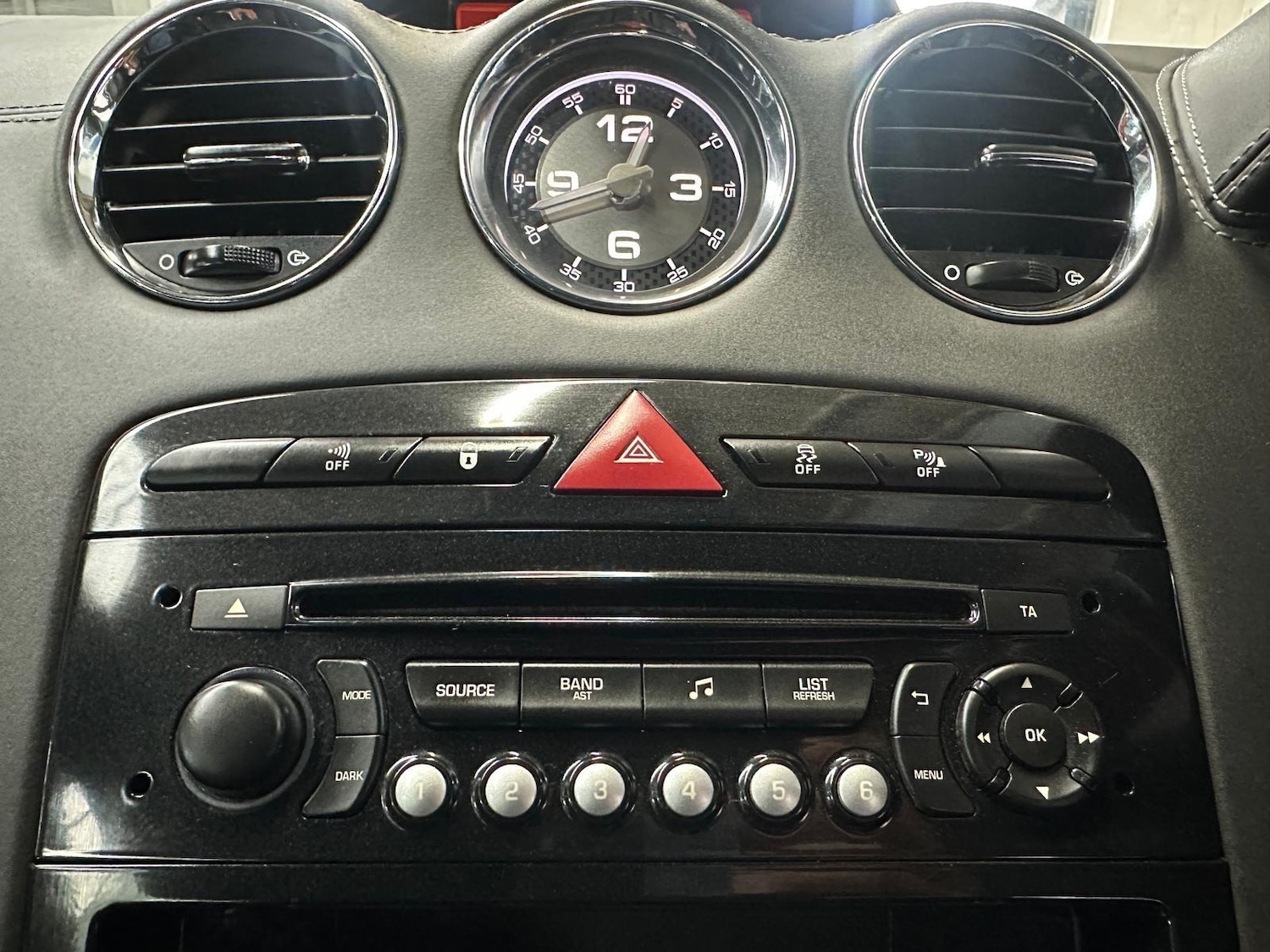 Used Peugeot RCZ 2013 for sale - 76802299: Photo 20